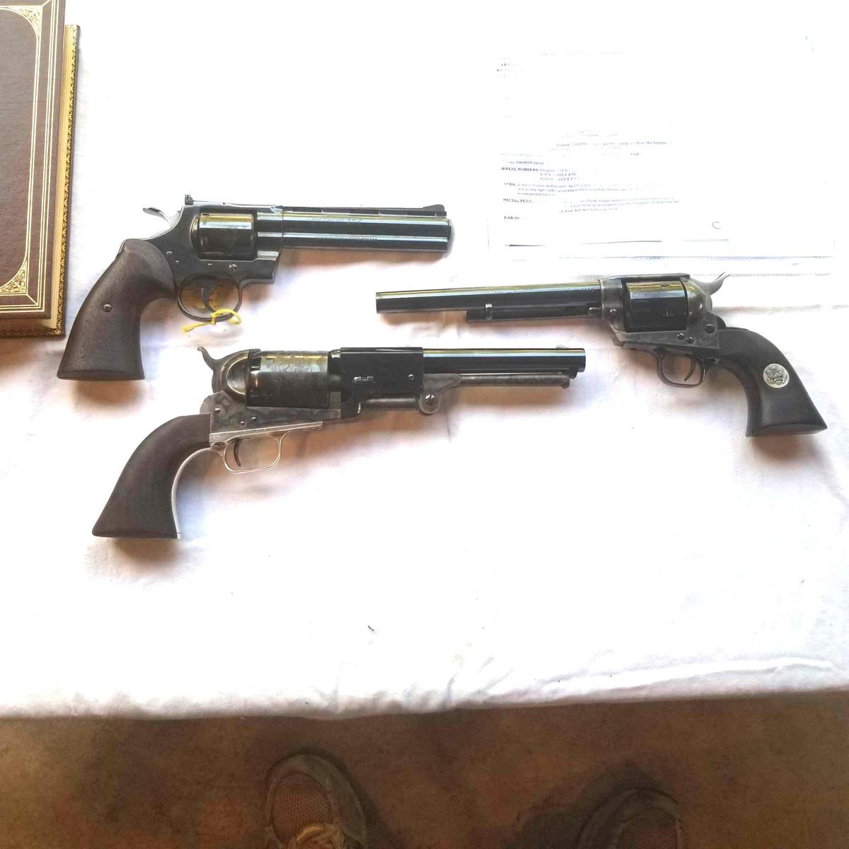 COLT US BICENTENNIAL 3 GUN SET inc PYTHON DRAGOON SINGLE ACTION ARMY