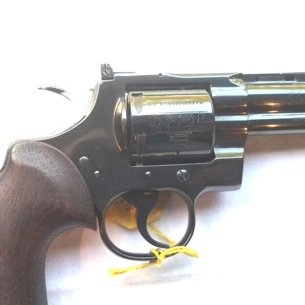 COLT US BICENTENNIAL 3 GUN SET inc PYTHON DRAGOON SINGLE ACTION ARMY