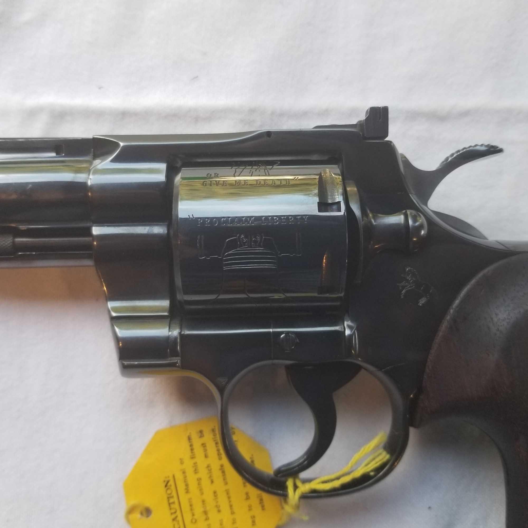 COLT US BICENTENNIAL 3 GUN SET inc PYTHON DRAGOON SINGLE ACTION ARMY