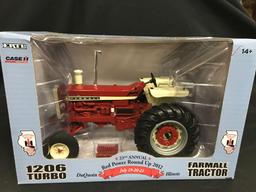 IH 1206 Turbo Tractor 1/16th - NIB