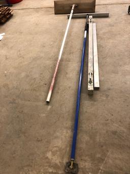 Various concrete floats and aluminum straight edge. No shipping