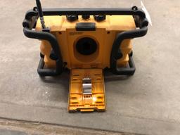 DeWalt AM/FM electric/battery radio. No battery included.