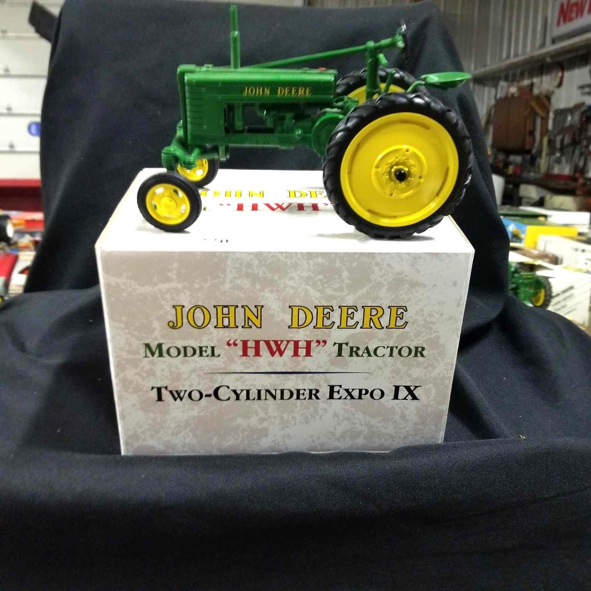 1/16 scale Ertl JD Model HWH Tractor W/Box