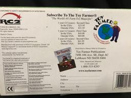 1/32 scale Ertl 2004 National Farm Toy Show MF 1500 4WD Tractor, NIB