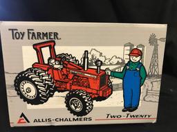 1/16 scale Ertl A-C 220 Tractor, NIB