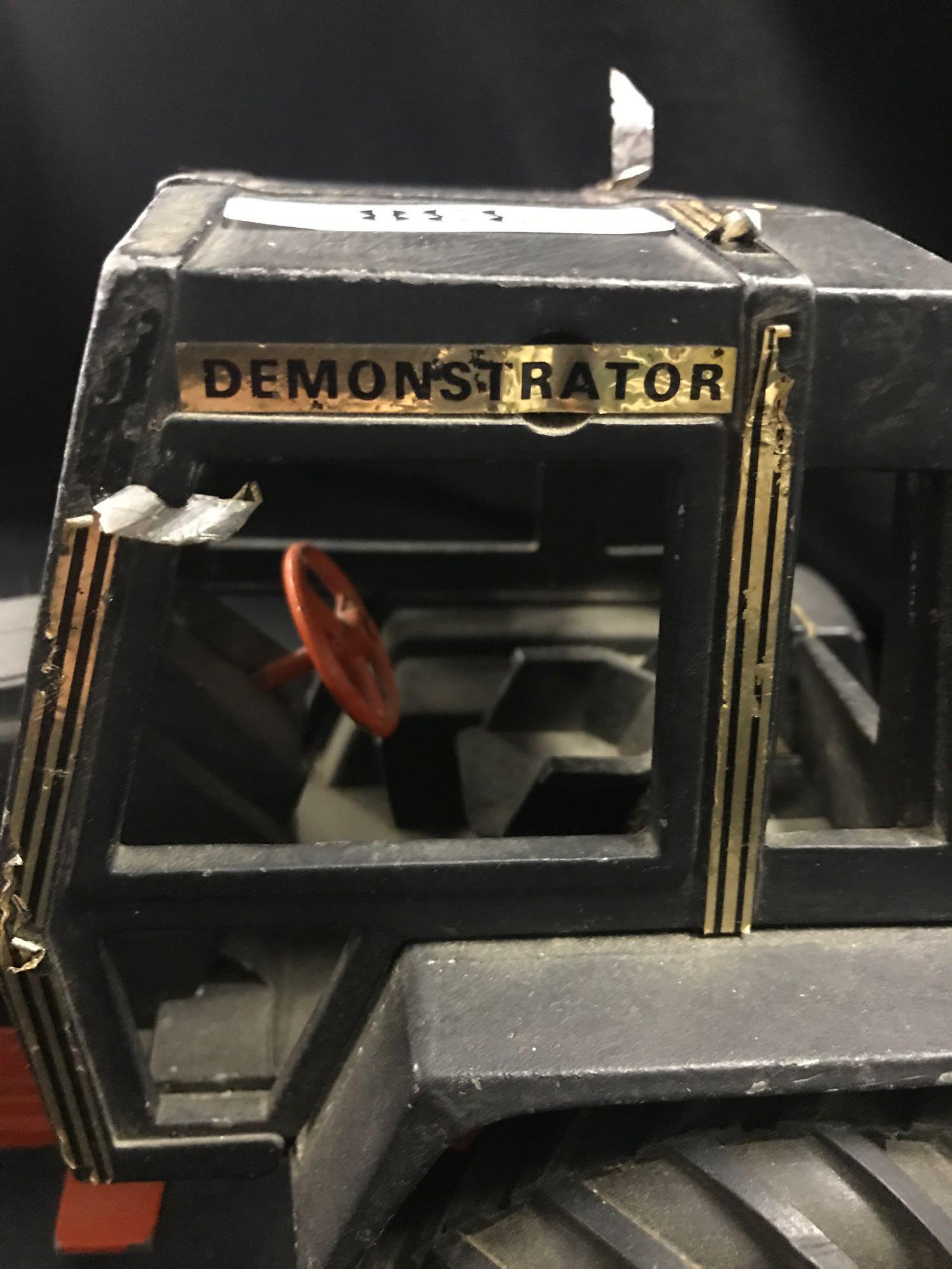 1/16 scale Ertl Case 1070 Demonstrator Tractor