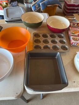 Rival crock pot, EZ Pockets 4 pc set, mixing bowls, muffins tin, baking pan, bundt pan.