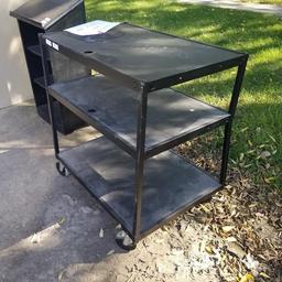 VIDEO CART ON WHEELS