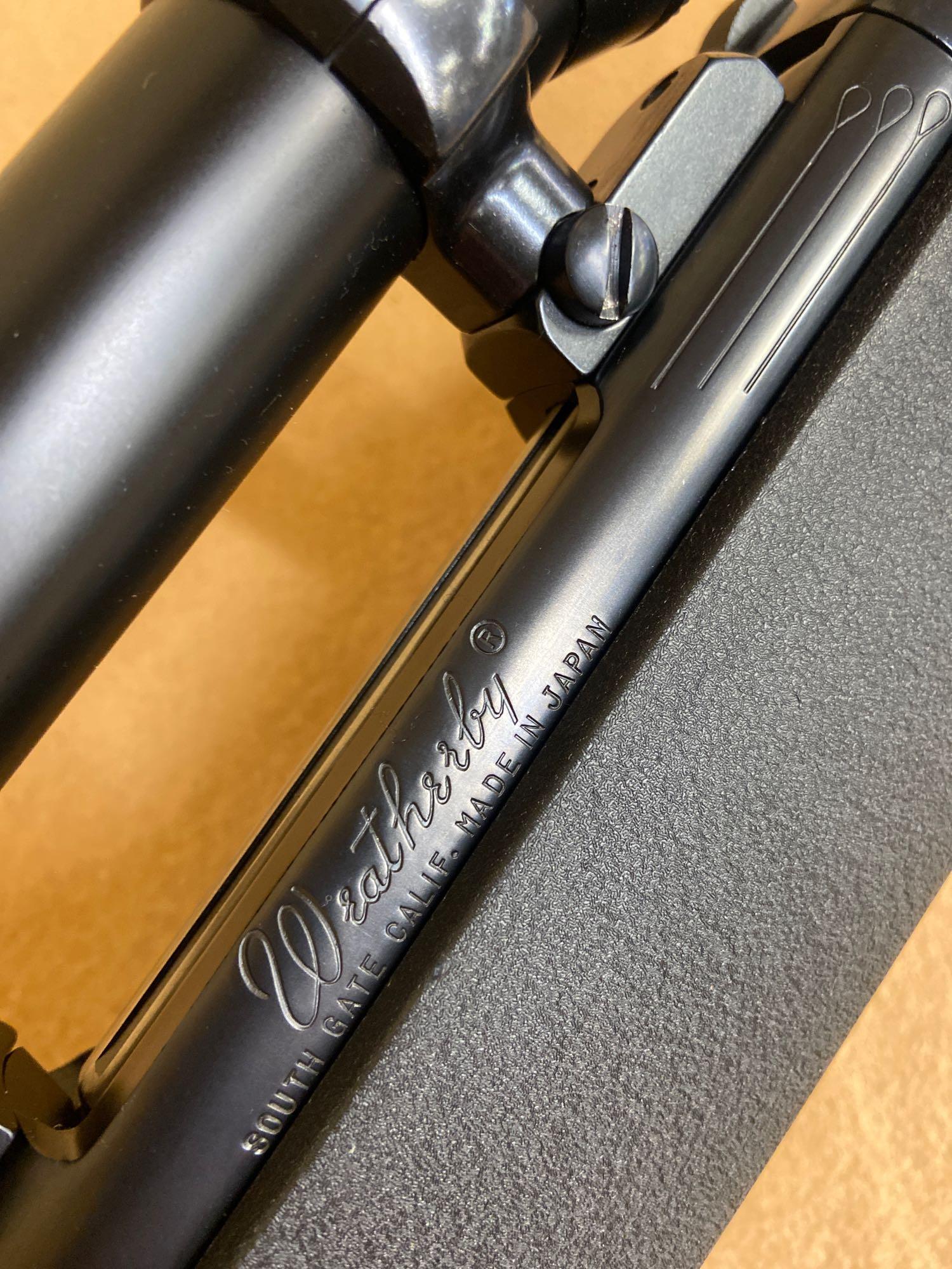 WEATHERBY FIBERMARK MARK V .240 WBY MAG