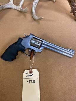 S&W MODEL 617-4 .22 LR 10 SHOT REVOLVER