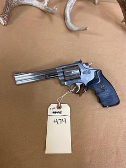 S&W MODEL 648 .22 MRF CTG 10 SHOT REVOLVER