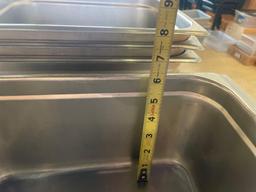 (5) 9.5" x 12" x 4" stainless steel food serving containers with 4 lids No shipping available