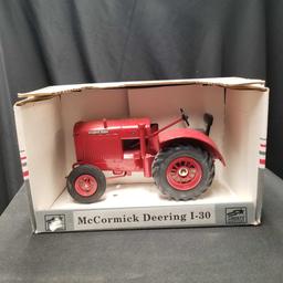 1/16 Scale Liberty Classics by SpecCast McCorkmick Deering I-30-NIB