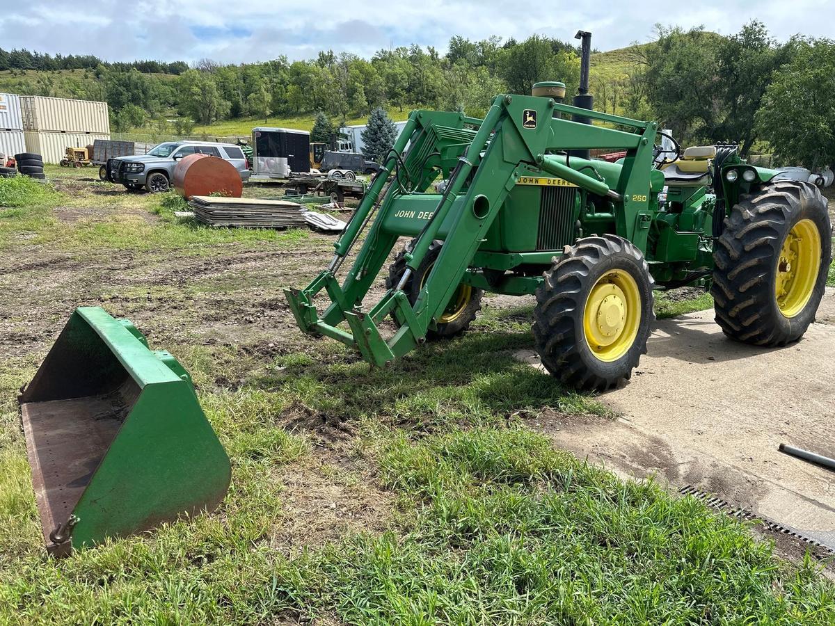 JOHN DEERE "4020" TRACTOR, DIESEL, OPEN STATION , HYDRAULIC FRONT ASSIST, 260 LOADER