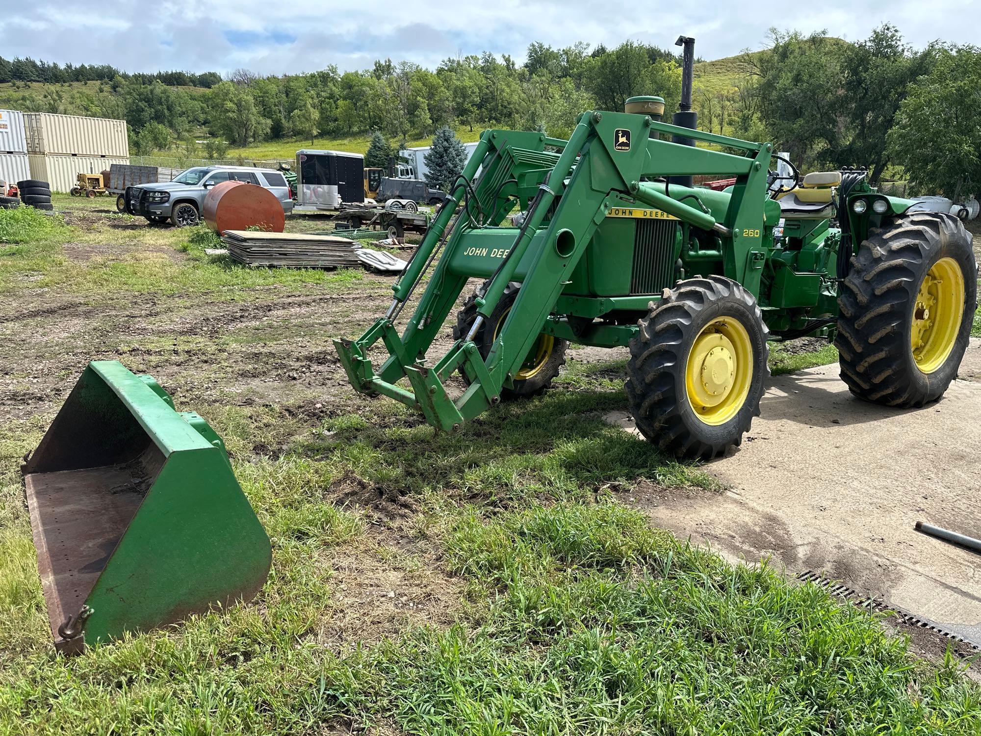 JOHN DEERE "4020" TRACTOR, DIESEL, OPEN STATION , HYDRAULIC FRONT ASSIST, 260 LOADER