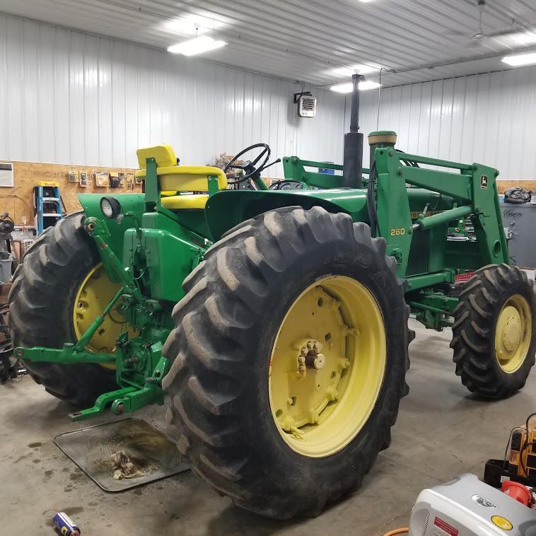 JOHN DEERE "4020" TRACTOR, DIESEL, OPEN STATION , HYDRAULIC FRONT ASSIST, 260 LOADER