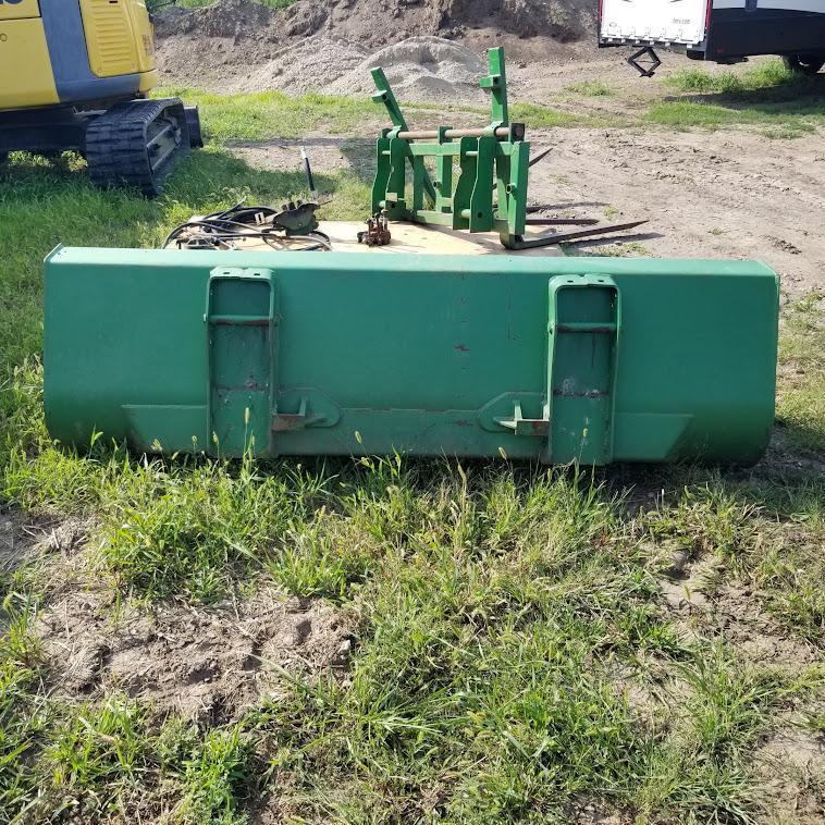 JOHN DEERE "4020" TRACTOR, DIESEL, OPEN STATION , HYDRAULIC FRONT ASSIST, 260 LOADER