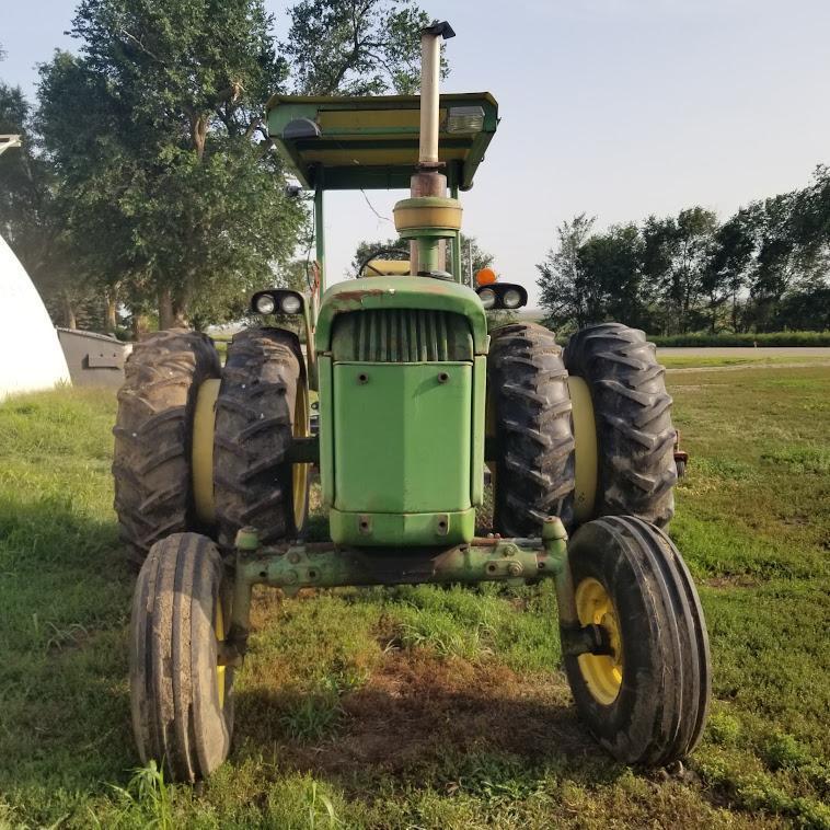 JOHN DEERE "4010" TRACTOR, DIESEL, 8/3 SYNCRO WIDE FRONT