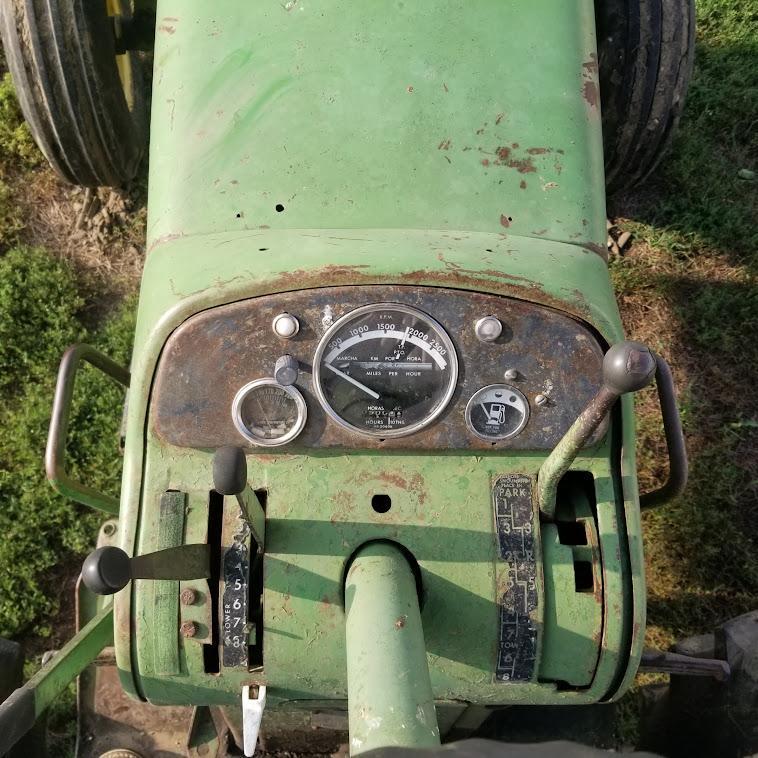 JOHN DEERE "4010" TRACTOR, DIESEL, 8/3 SYNCRO WIDE FRONT