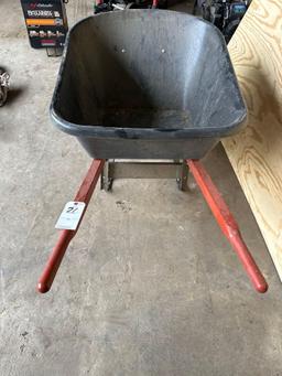 TRU-TEMPER POLY BOX WHEEL BARROW