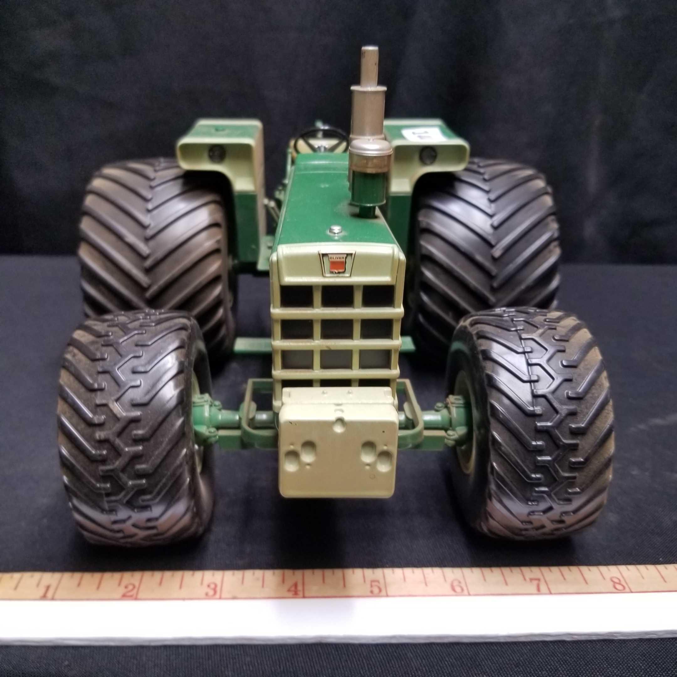 OLIVER "1850" TRACTOR, MFD, OPEN STATION, 3 POINT LSW TIRES