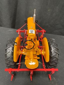 1/16th Scale 2010 Summer Farm Toy Show Minneapolis Moline Tractor w/front mount Cultivator