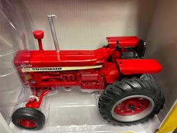 1/16th Scale National FFA Organization IH 1256 Tractor - NIB