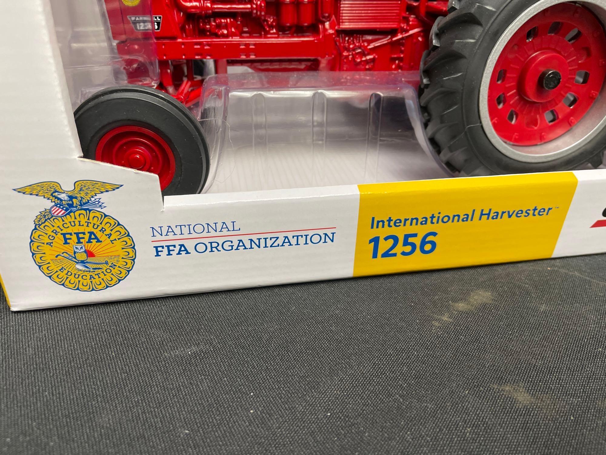 1/16th Scale National FFA Organization IH 1256 Tractor - NIB