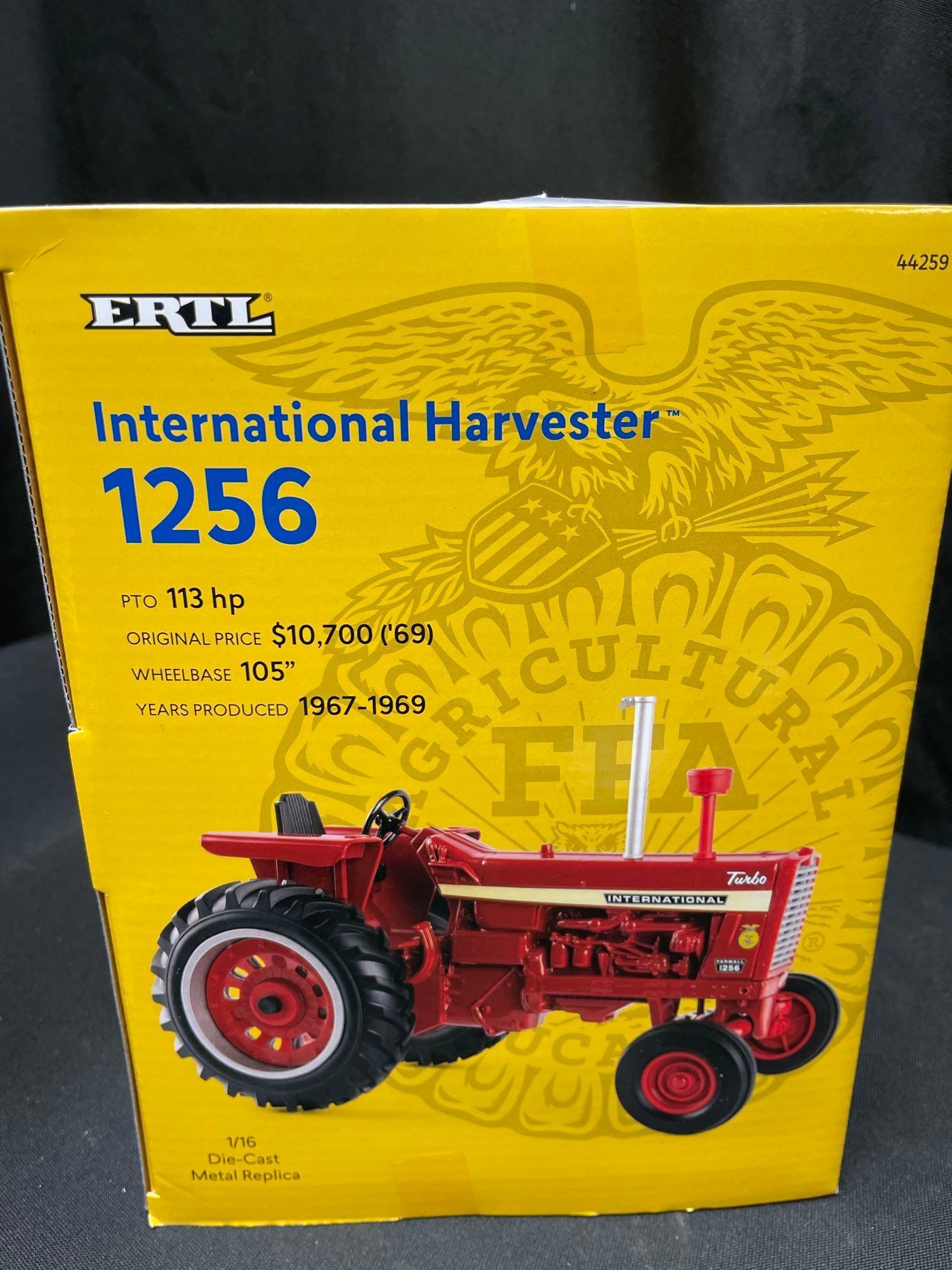 1/16th Scale National FFA Organization IH 1256 Tractor - NIB