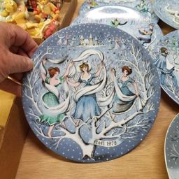 HAVILAND "12 DAYS of CHRISTMAS" COLLECTOR PLATES