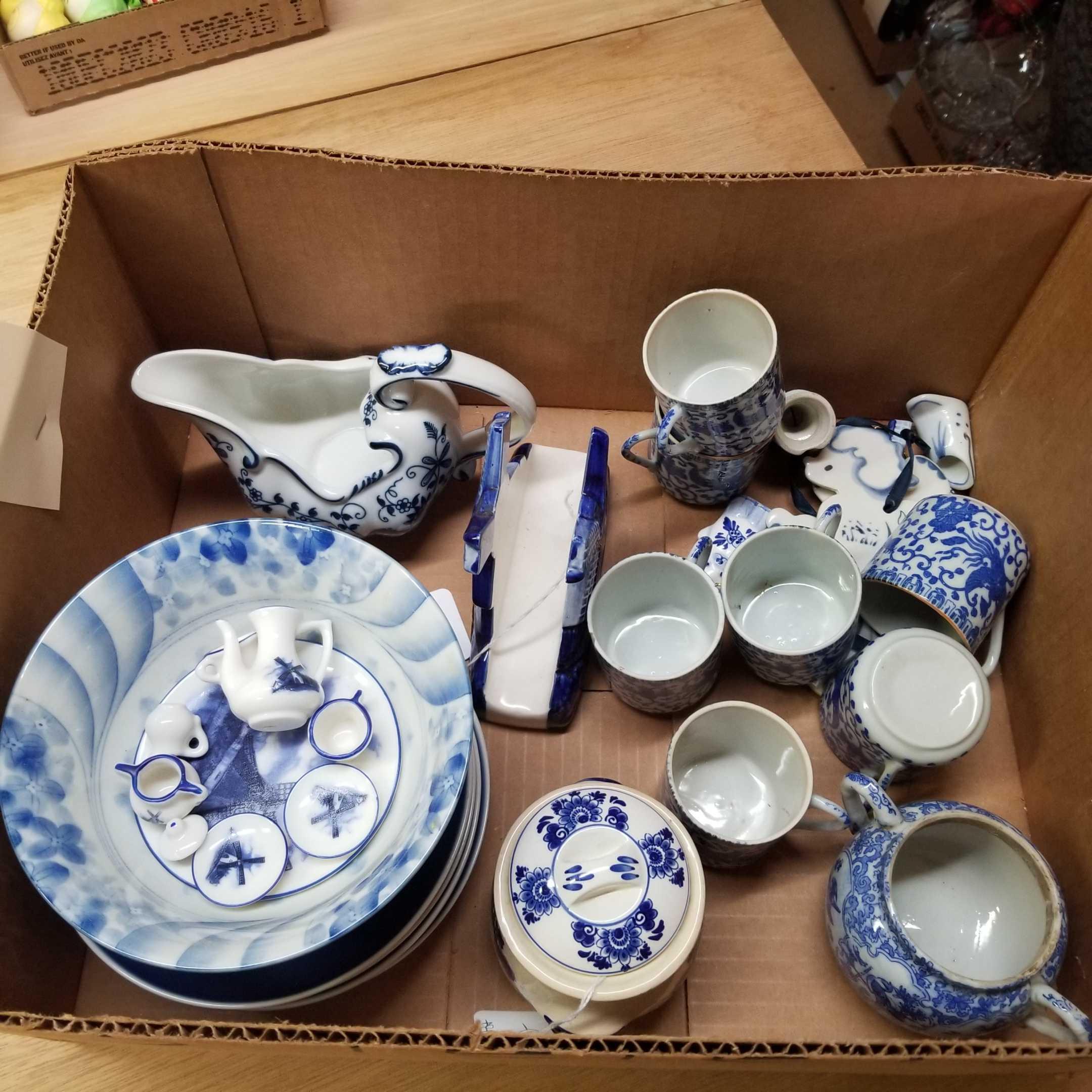 BLUE DISH ASSORTMENT