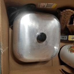 Sunbeam Elctric Fry Pan and Perculator