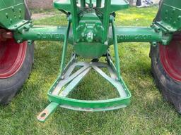 1945 OLIVER "60" TRACTOR, NARROW FRONT