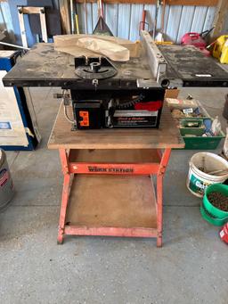 Black & Decker 8' Table Saw with Work Station