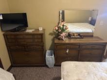 Queen bed set