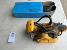 DeWalt belt sander