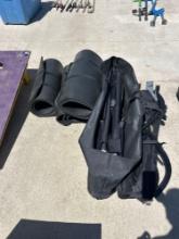 Outfitter cot with rubber pad, very little use