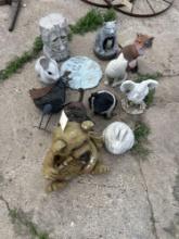 Assorted garden decorations