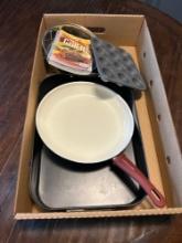 Frying pan, muffin tin, cookie sheet