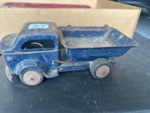 1940's Richmond pressed steel dump truck D-93.