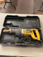 Dewalt corded reciprocating saw with case