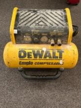 Dewalt Emgle Corded Air Compressor, 30ft air hose