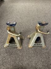 2 AC Delco 2 ton jack stands