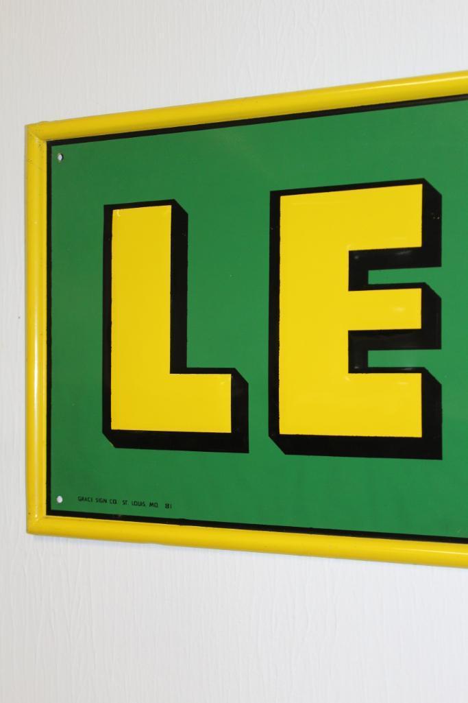 Lee Tires Horizontal Single Sided Tin Sign