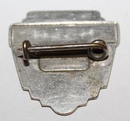 1933 Illinois Registered Chauffeur Pin Badge