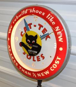 1947 Pre Double Bubble Cat's Paw Heels and Soles Advertising Clock