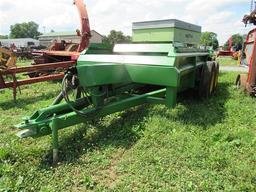 JD 785 Hyd Push Manure Spreader