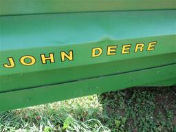 JD 785 Hyd Push Manure Spreader