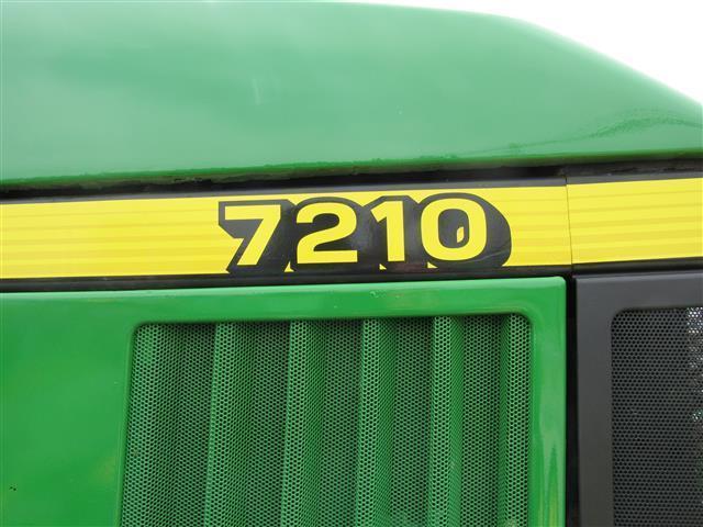 JD 7210 4X4, C/A/H, LHR - 5120 Hrs