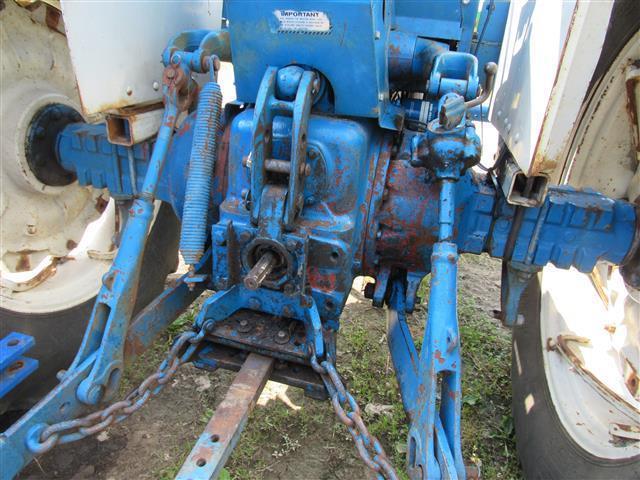 Ford 7000 2WD w/ Front Weights